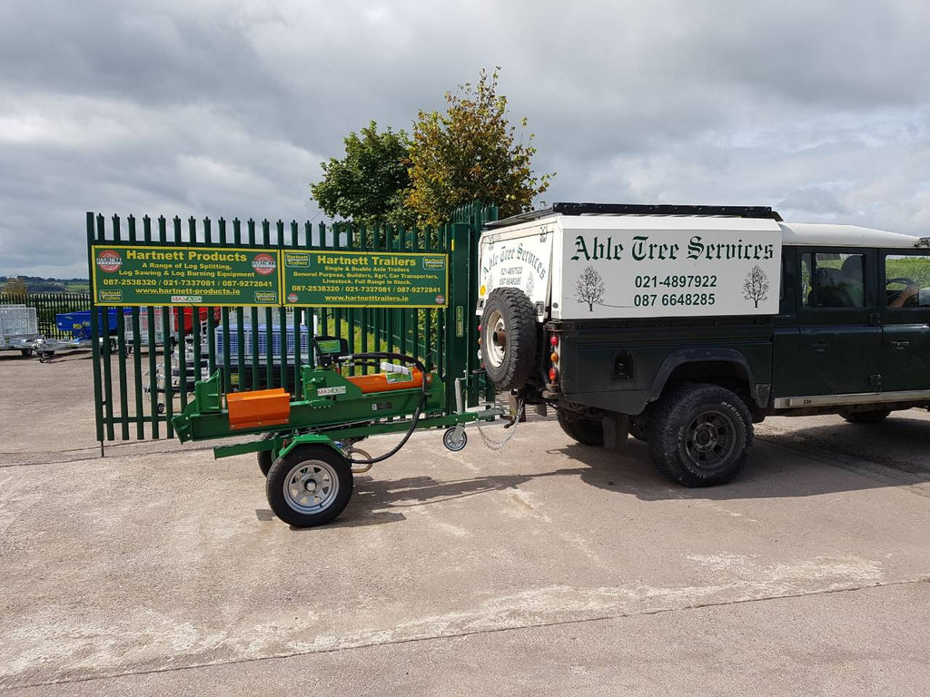 Tree Surgeons Making Firewood with our 40 Ton Log Splitter