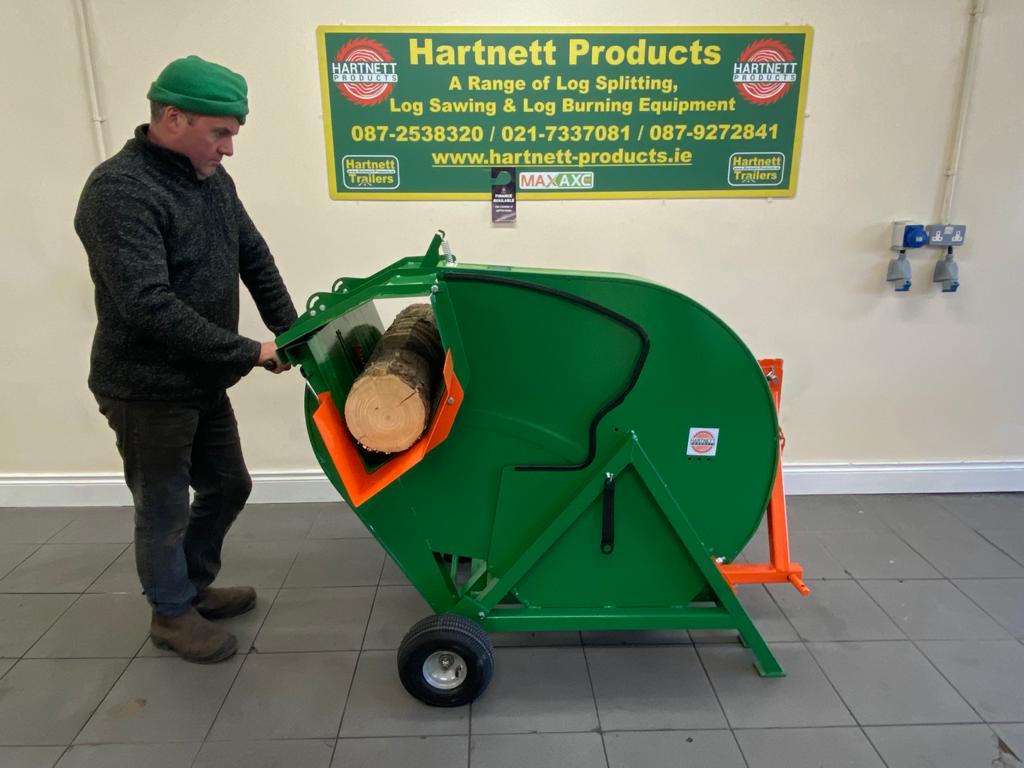 Circular clearance log saw